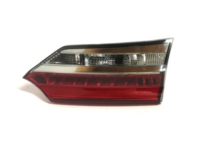 Toyota corolla e17 17- фара задняя led внутреннего  крышка багажника r фото №1