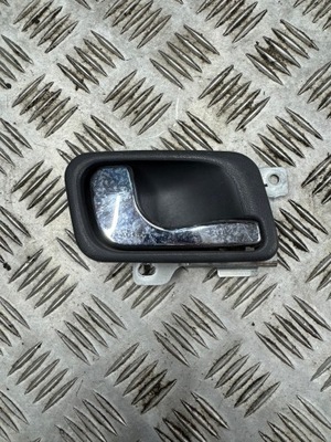 Ручка внутренняя правый перед mitsubishi pajero ii фото №1