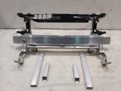 Pas передний усилитель mercedes w117 w176 w246 фото №1