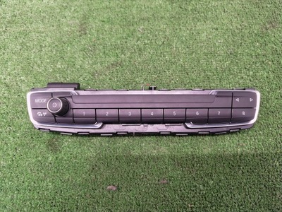 Bmw 2 f45 панель радио 9371457 фото №1