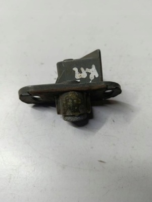 Micra k12 вкладка замка кришки багажника фото №1