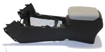 Kia sportage iv туннель средний бардачок фото №1