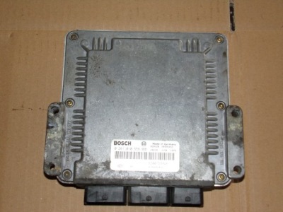 Бортовий комп'ютер двигуна 0281010556 laguna ii 1.9 dci фото №1