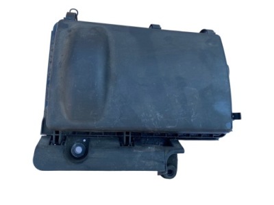 Корпус фільтра повітря toyota prius ii 1.5 фото №1