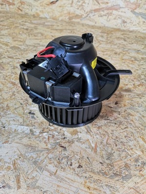 Audi q3 8u воздуходувка кабины 1k1820015p фото №1