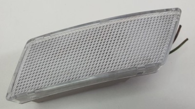 Лампа освітлення багажника mercedes w204 kombi фото №1