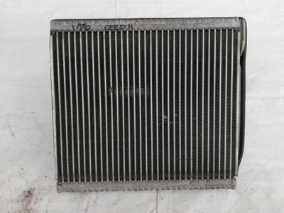 Радіатор конденсатор kia ceed ii 12-16 фото №1