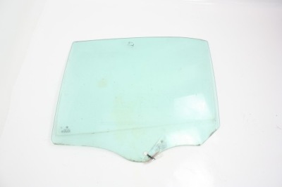 Стекло задняя левая bmw 728 e38 фото №1