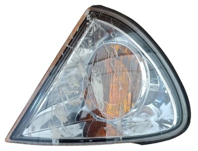 TOYOTA AVENSIS T22 LUZ DIRECCIONAL FAROS IZQUIERDO PARTE DELANTERA EUROPA BUEN ESTADO 81520-05030  