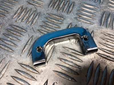 Mercedes w123 хром ліва захист замка оббивка 1237230124 фото №1