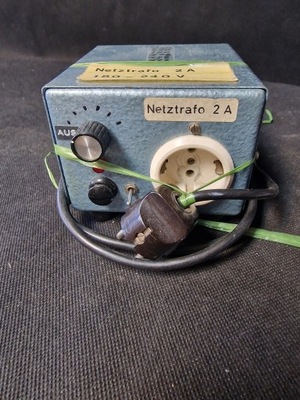 Transformator Netztrafo 2A 180-240V