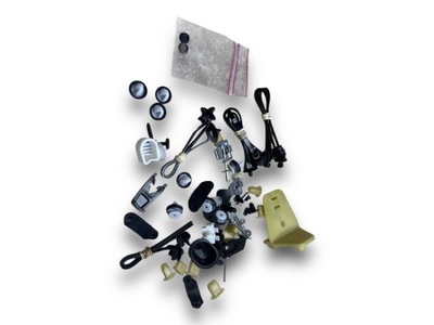 Набір кліпси кліпсів двері renault clio iii 7711238624 oe! фото №1