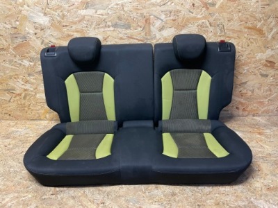 Заднее сиденье сиденье сиденья задняя задние audi a1 8x 4-человека фото №1