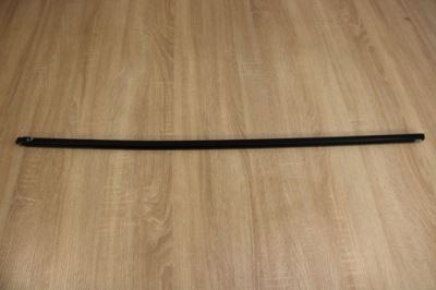 Молдинг уплотнитель дверь левый перед chevrolet orlando фото №1