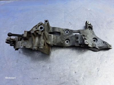 Кронштейн генератора audi 2,0 tdi 04l903143d фото №1