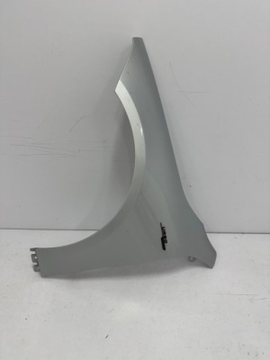 Крила лівий перед mercedes cla w118 фото №1