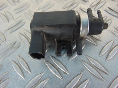 Volkswagen golf клапан вакуумa --- фото №1