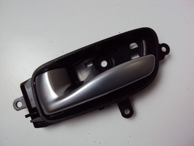 Ручка внутрішня лівий перед renault koleos ii 16- фото №1