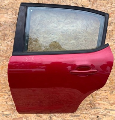 Citroen c3 iii дверь левая задняя задние фото №1