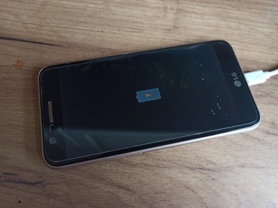 Smartfon LG K10
