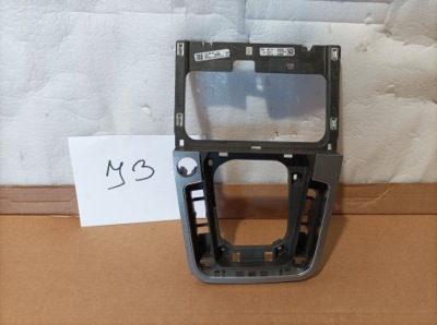 Рамка туннель среднего vw passat b8 3g1864252 фото №1