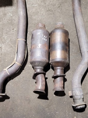 Jeep grand cherokee wk2 5.7 катализатор wk2 катализаторы оригинал фото №1