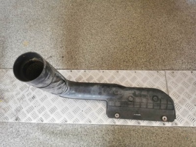 Повітрозабірник повітря hyundai i40 оригінальний номер фото №1