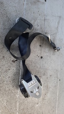 Pas правий перед mazda 3 05r hb фото №1