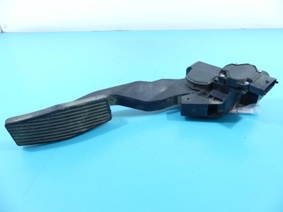 Потенціометр газу педаль opel zafira a 2,0dti фото №1