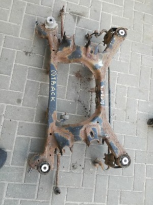 Subaru outback iv 2009-14rok балка підвіска задня фото №1