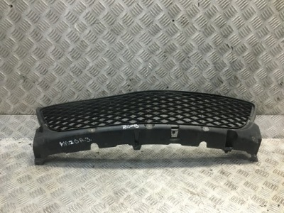 Mazda 3 решітка бампера bn8v-501t1 фото №1