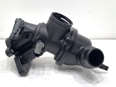 Корпус термостата jaguar e-pace g4d3-8575-be фото №1