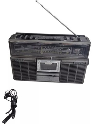 RADIOMAGNETOFON ITT WEEKEND STEREO 110