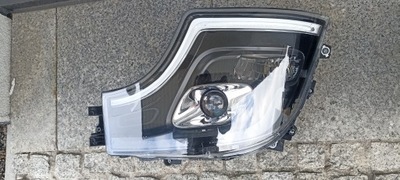 Лампа mercedes actros a961 a9618200859 фото №1