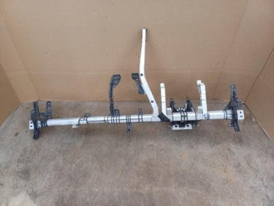 Балка каркас консоли mercedes a klasa w176 фото №1