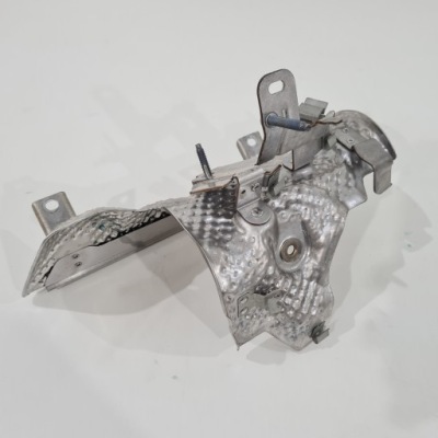 Renault оригинальный номер 144509337r защита тепловая фото №1