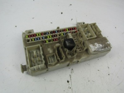 Ford cmax mk1 коробка запобіжників 4m5t14a073dh фото №1