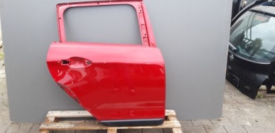 Дверь задние правое красные peugeot 2008 i 13r- фото №1