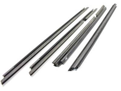 Jeep commander xh скребок молдинг стекло дверь lp фото №1