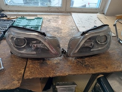 MERCEDES 166 GL FAROS PARTE DELANTERA  