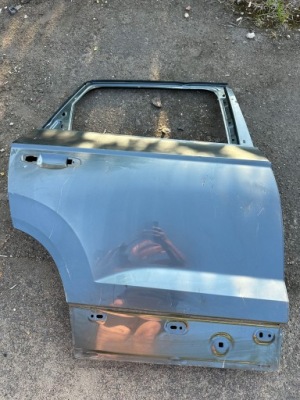 Двері правий задня seat ateca 575833312 фото №1