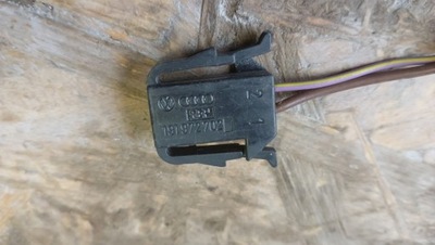 Штекер audi 191972702 2pin фото №1