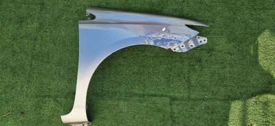 Toyota auris 2 крыло правый перед 2012 - 2019 фото №1