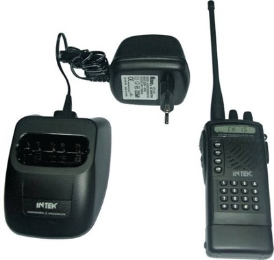 Intek DX-446 PMR - profesjonalny radiotelefon