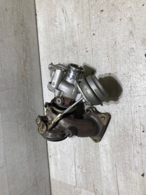 Opel crossland x 2018 турбонагнетатель 1,2 фото №1