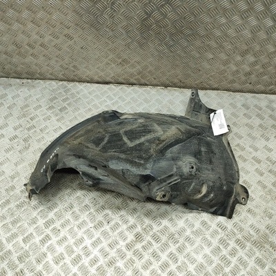 Bmw i3 2018 права сторона підкрилок передні фото №1