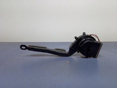 Audi rsq8 q8 вентилятор воздухоотводчик 4n0915213c фото №1