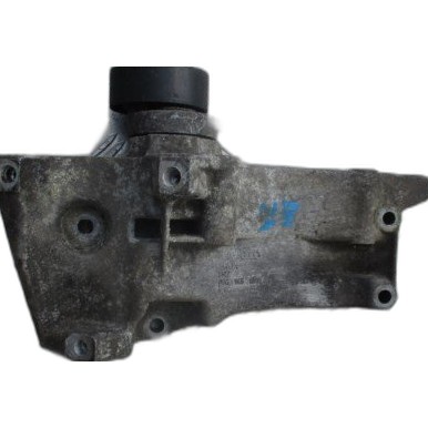 Кронштейн генератора 036145169g, 1.4 16v, polo fabia фото №1