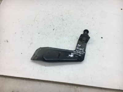 Volvo xc90 ii кронштейн крыла правый перед фото №1