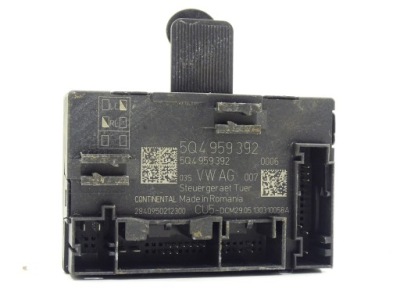 Модуль блок керування двері перед skoda octavia iii 5q4959392 фото №1